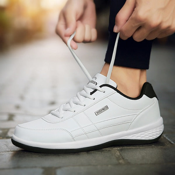 Pohodlná športová obuv【⏰ Posledný deň – zľava 70 %! Nepremeškajte to!】 Ergonomicky navrhnutá ortopedická obuv tlmiaca nárazy – ✅️ ortopedická obuv z pravej kože, špeciálne navrhnutá pre európskych mužov.